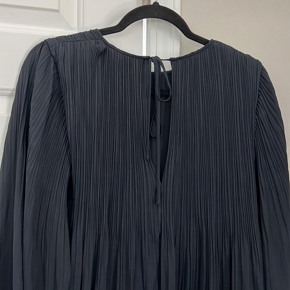 Elizabeth and James Navy Ribbed Top